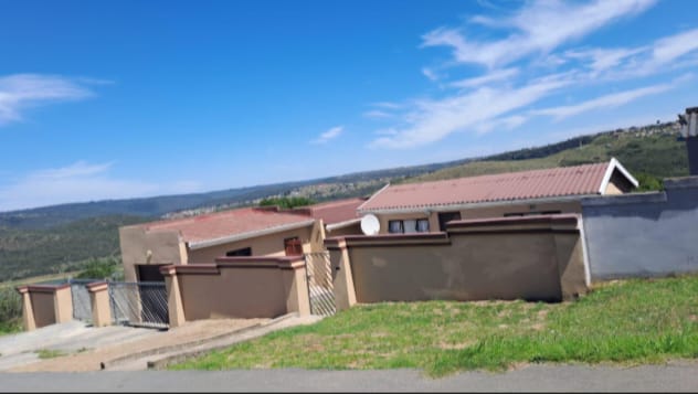 4 Bedroom Property for Sale in Mdantsane Nu 16 Eastern Cape